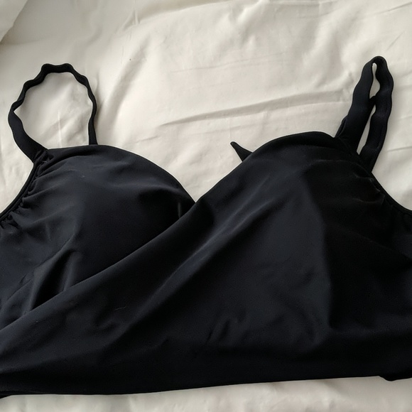 Old Navy Other - Wrap style bikini top Old Navy Other - Wrap style bikini top